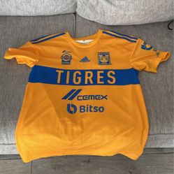 Tigre’s Futbol Jersey