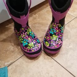 Girls Boots SIZE 9/10