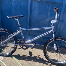 Group 1 HARO Bmx Bike 
