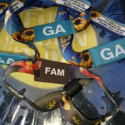 DREAMVILLE FEST TICKETS 