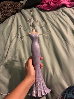 Jewelry holder