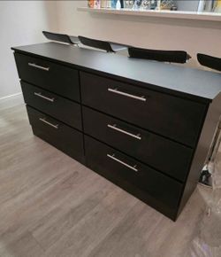 Dresser.  Modern Stylish For Your Home! - Cómoda ¡ Estilo Moderno Para su hogar !