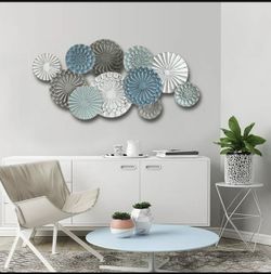 Metal Floral Floral Wall sculpture