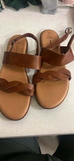 Time and Tru Women's Sandals Size 10
