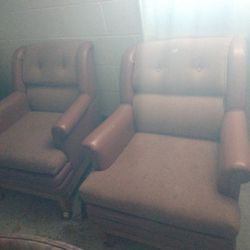 2  Seats Really Comfortable