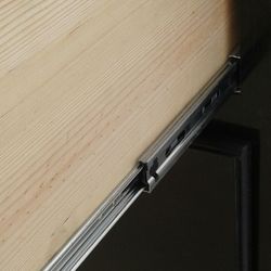DRESSER WITH 4 DRAWERS