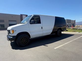 2002 Ford E-350