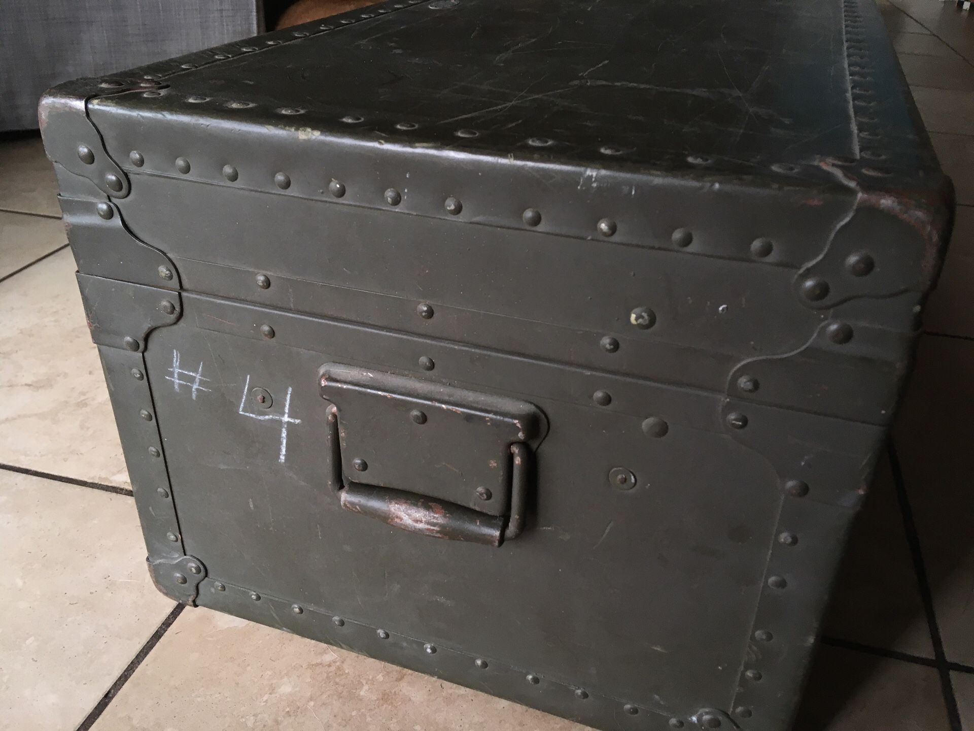 WWII Signal Corps CHEST BC-5 US Army Trunk Footlocker - collectibles - by  owner - sale - craigslist