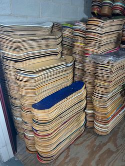 Skateboard decks and complete