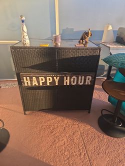 Bar and 2 stools
