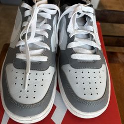 Nike 5 1/2 Boys Court Borough Low Recraft (GS)