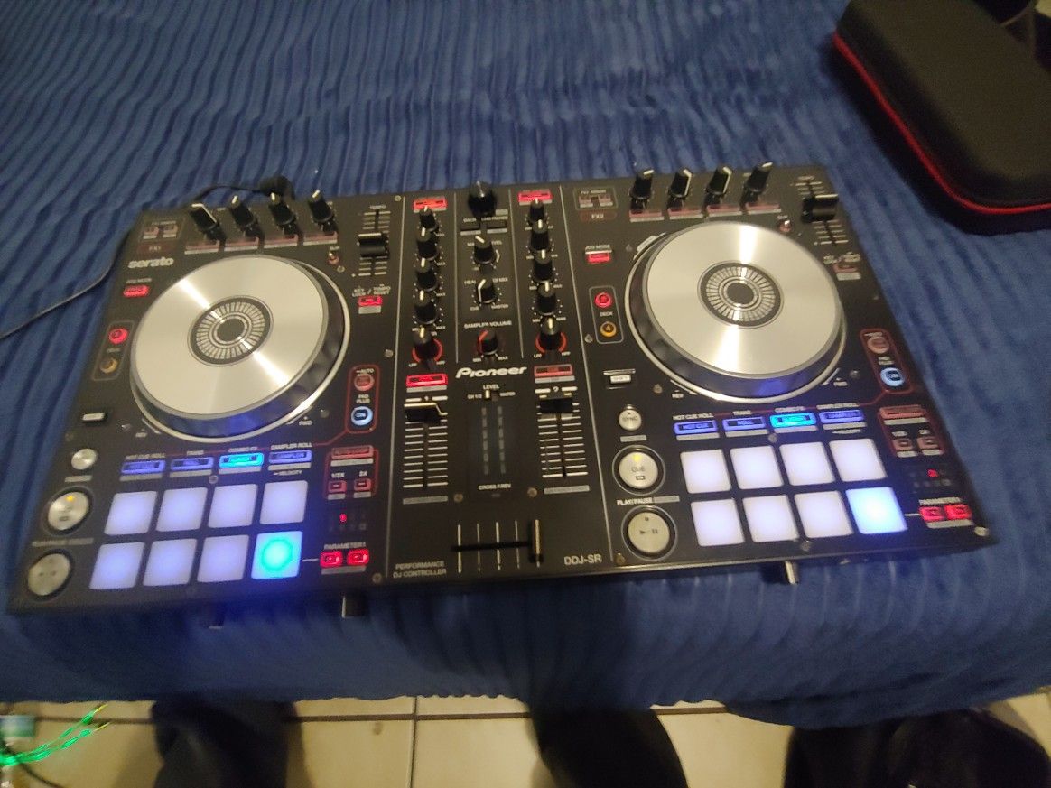Pioneer Ddj Sr Dj Controller 