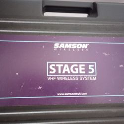 Samson Stage 5 Wireless Mic With Headset Attachment 