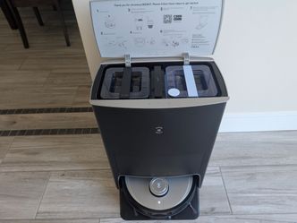 Robot, vacuum and mop