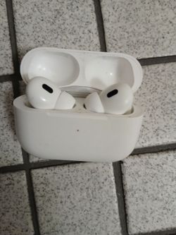 Apple airpods pro with mag safe case
