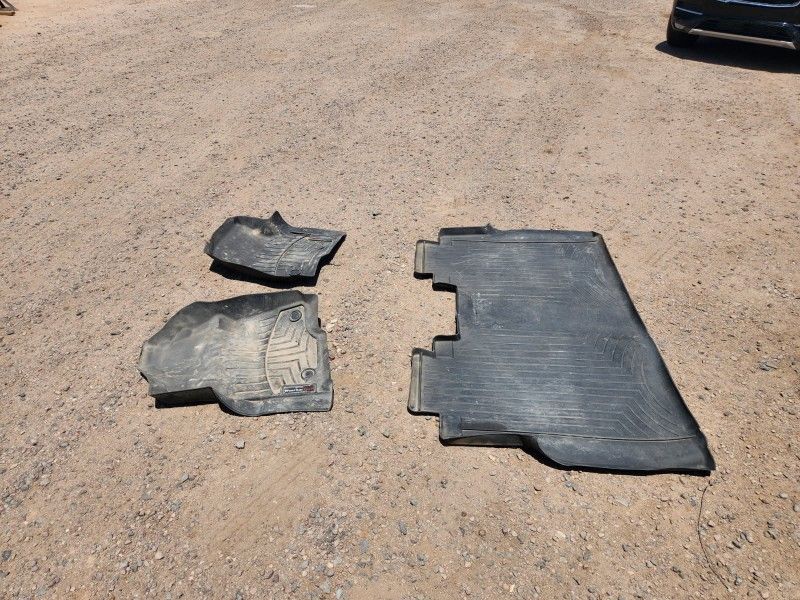 2023 F250 Floor Mats And Rear Hub Caps