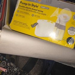 brand new breast pumps 