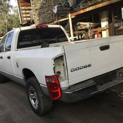 Dodge 5.7 Parting Out 