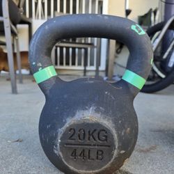 44 LB Kettlebell