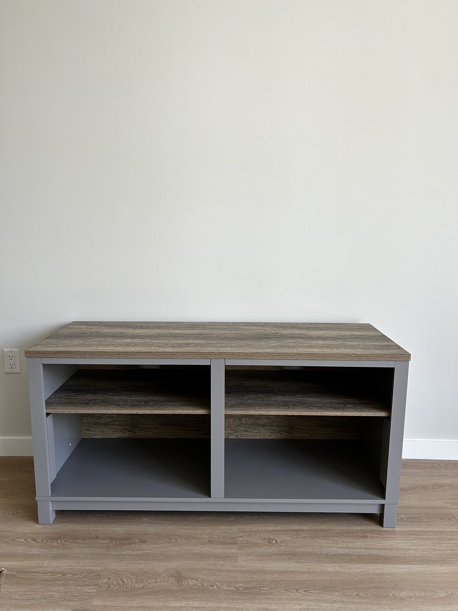 TV Stand- Great Condition 