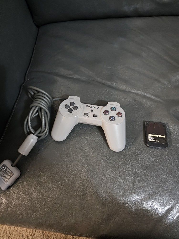 PlayStation 1 controller and memory card