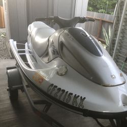 2001yamaha Gp800 Very Fast 2cycle Very Low Usage On Motor