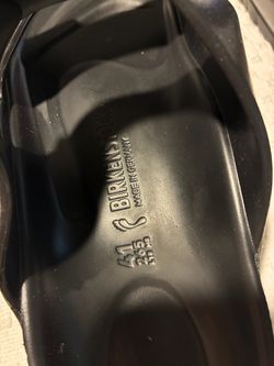 Birkenstock shoes in black