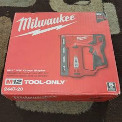 Milwaukee - 2447-20 - M12 Cordless 3/8 in. Crown Stapler - Tool-Only - NEW, FIRM