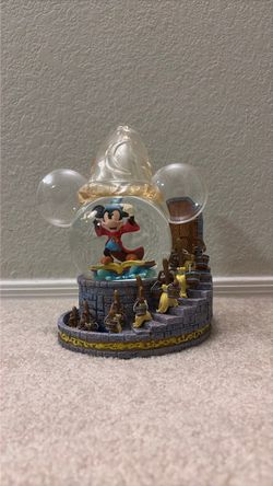 Sorcerer’s Apprentice - Disney snow globe