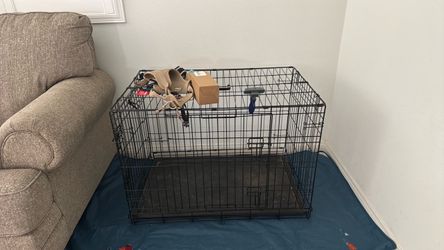 Dog crates small and Medium