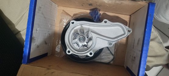 Honda Element 2003 Water Pump