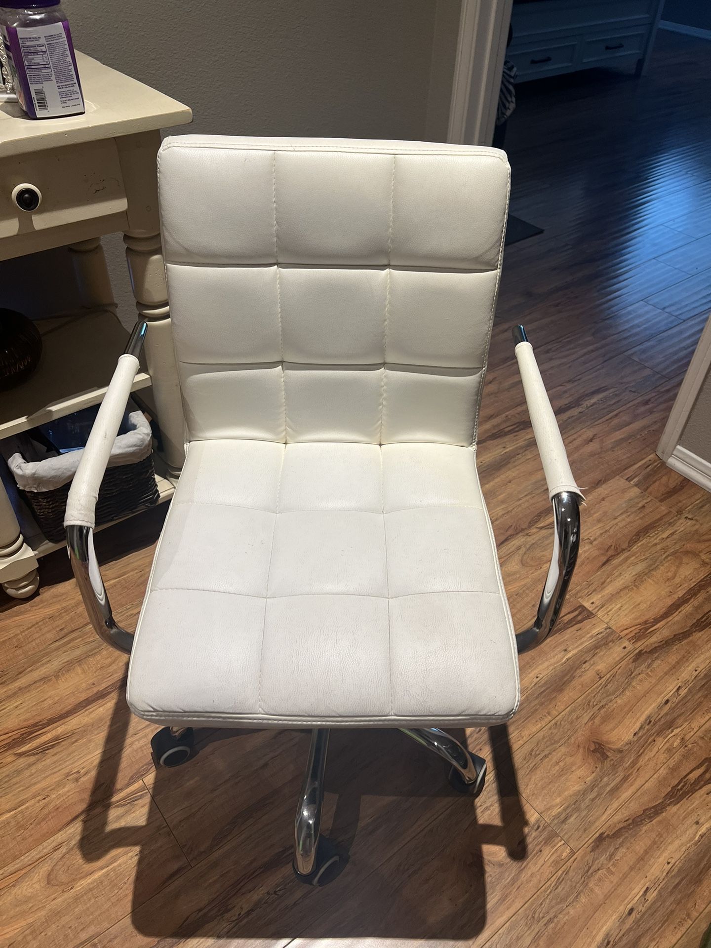 Chair Used Good Condition Pick Up In Perris