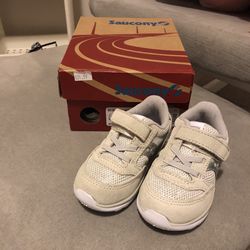 Baby girl Saucony Sneakers 4.5