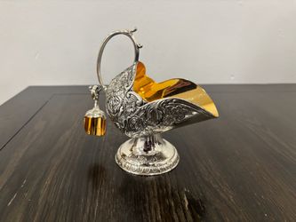 Sugar bowl