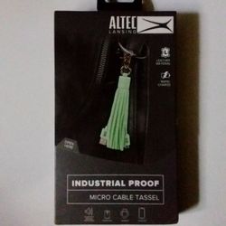 Micro Cable Tassel