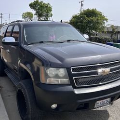 2010 Chevrolet Suburban