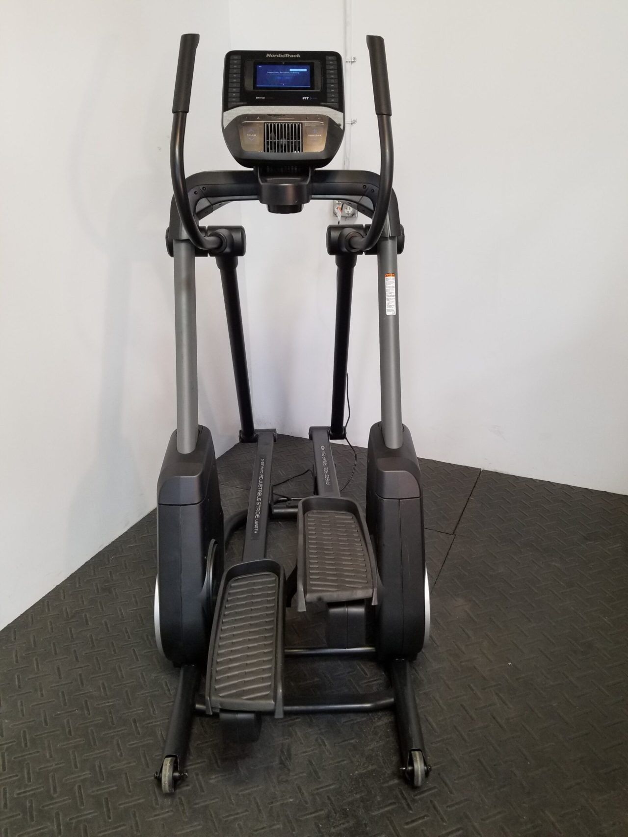 Nordictrack Freestride Trainer Fs7I Elliptical (Refurbished/used)