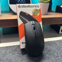 SteelSeries Rival 3 Wireless Gaming Mouse 2.4ghz / Bluetooth 
