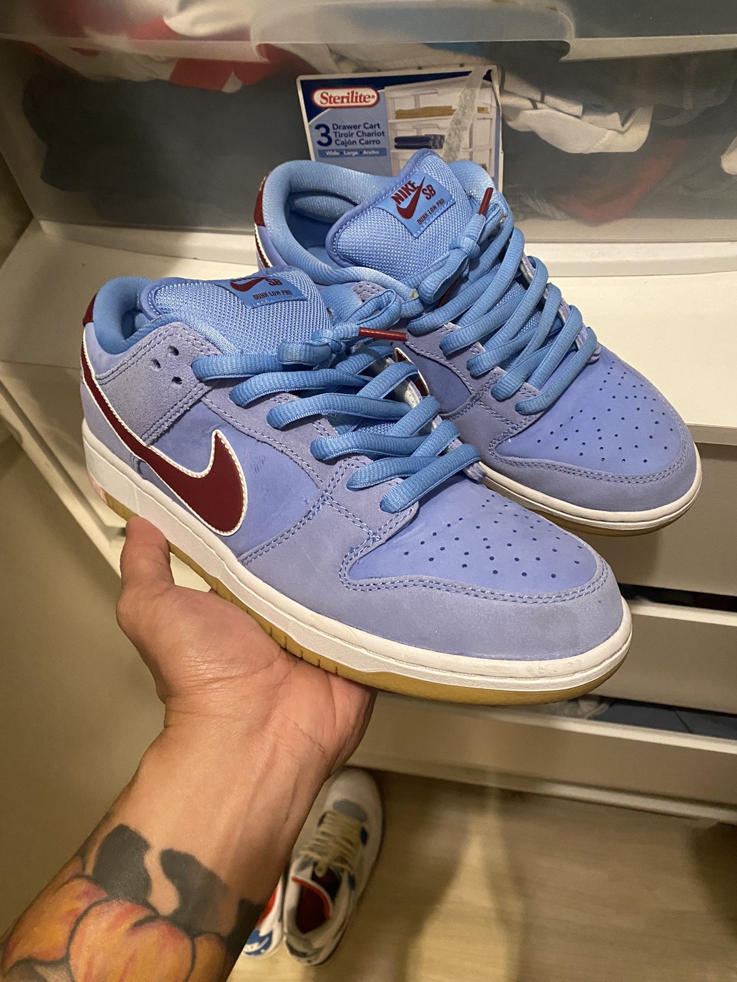 Nike Dunk Low Sb Phillies Mens Size 9