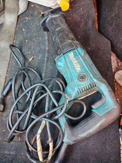 Makita Corded Reciprocating Saw