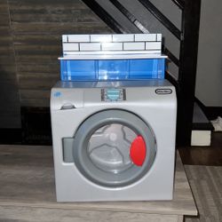 Little Tikes Toy Washing Machine My First Washer Dryer Makes Sounds Pretend Play