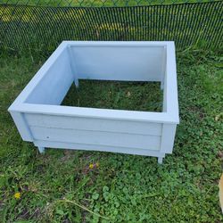 Raised Garden Bed, Wood Planter Box, Outdoor Square Garden Bed for Vegetable Flower Herb Succulent, Painted Gray Non Toxic Latex Paint.