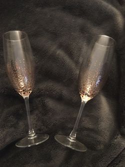 Set Of Two Champagne Flutes 
