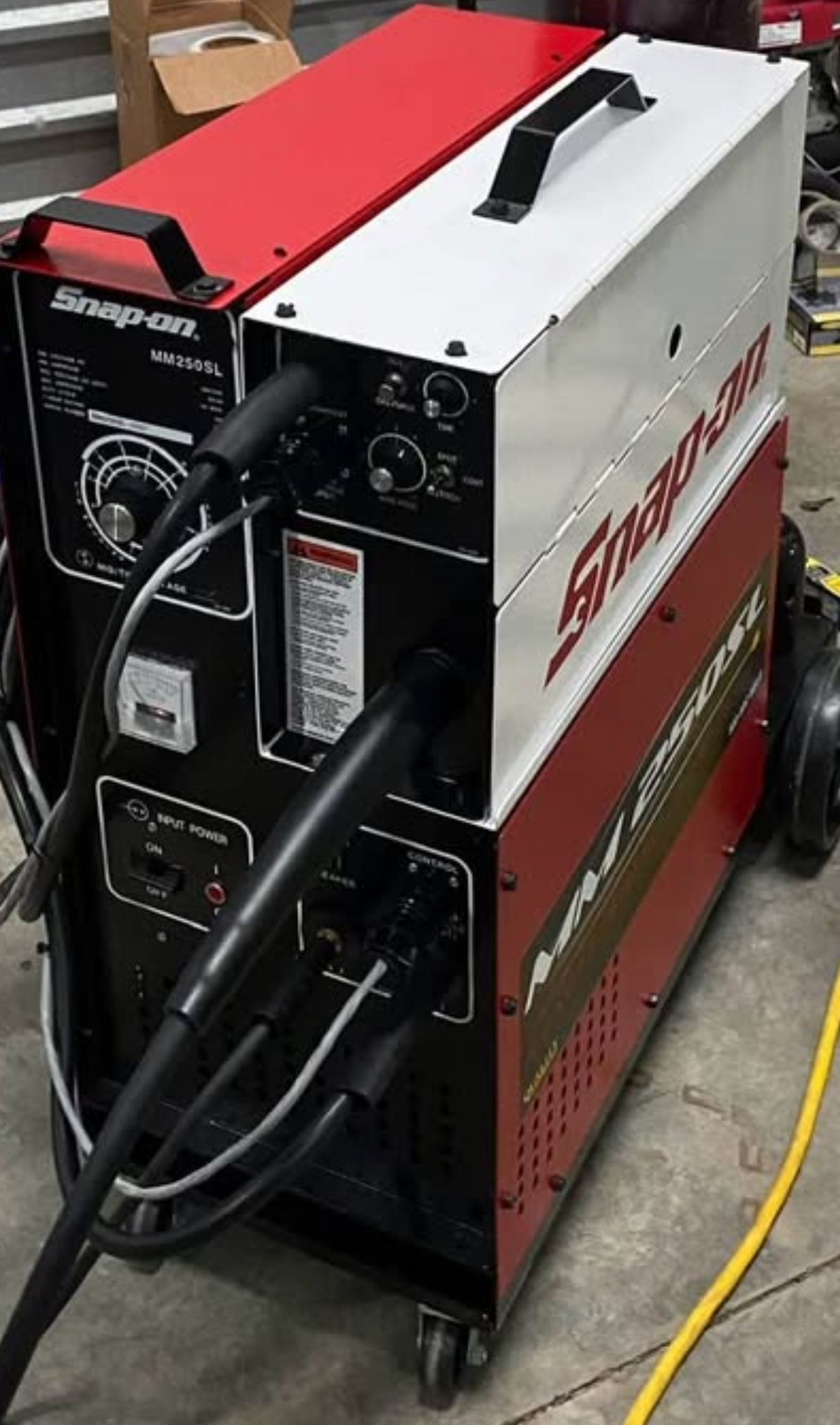 Snap On MiG Welder