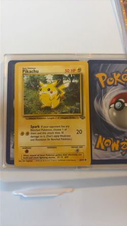 Pikachu 1999 Pokemon card
