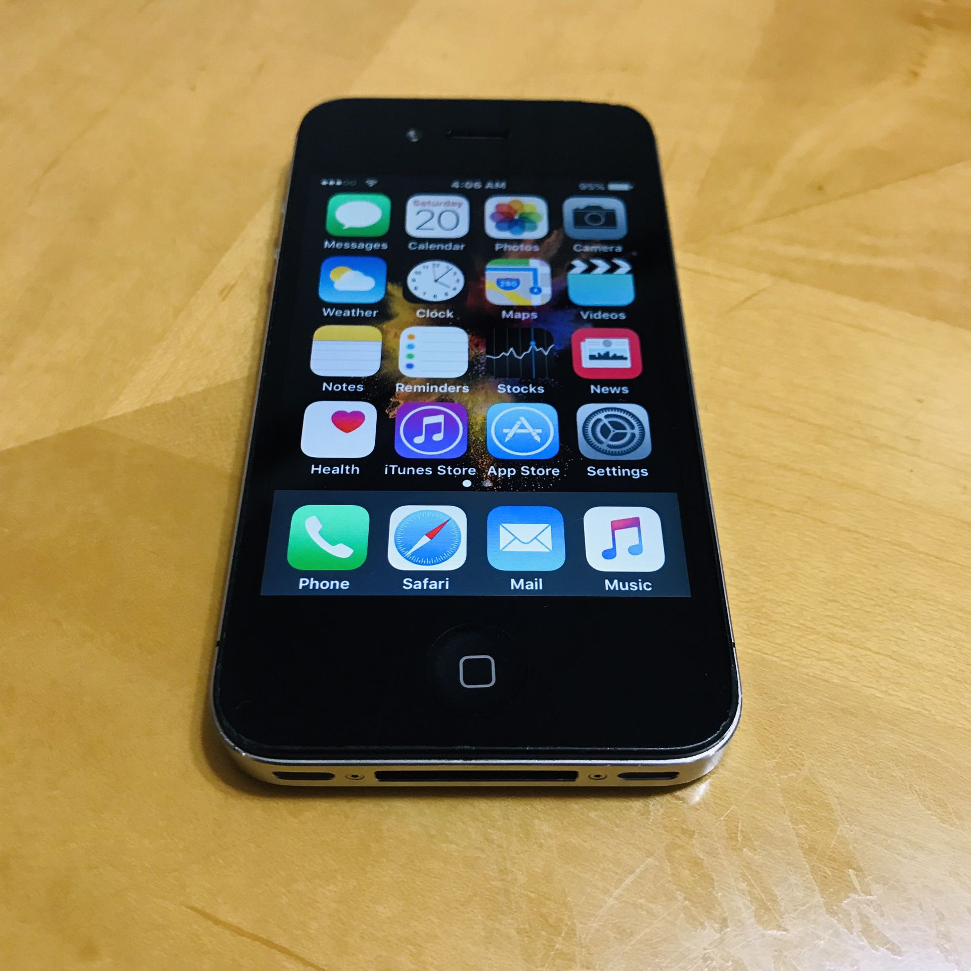 Iphone 4 Black Used