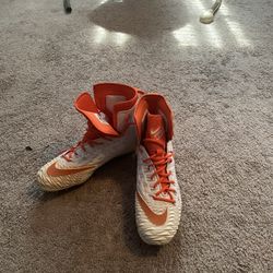 Football Cleats- Size 13