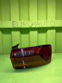2019 2020 2021 VOLKSWAGEN JETTA Right Passenger Side Quarter Panel / Outer Tail Light OEM 17A-945-096-B