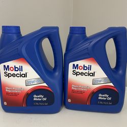 Aceite De Motor 20W-50 Y 5-30    $13 El Galon