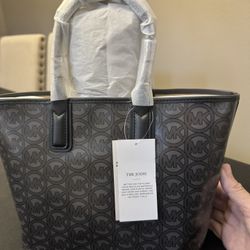 NWT *AUTHENTIC* Michael Kors Jodie Tote